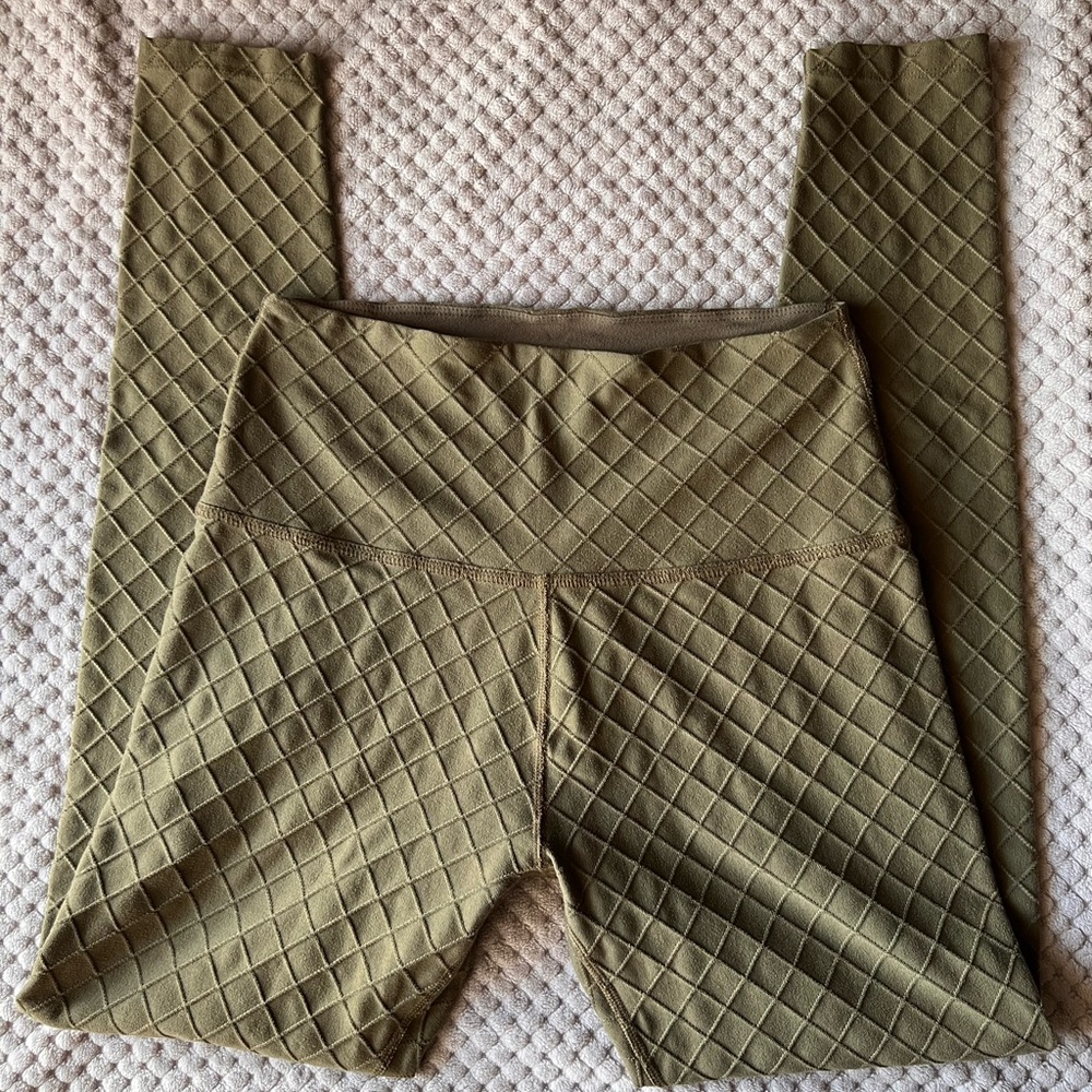 Beyond yoga leggings